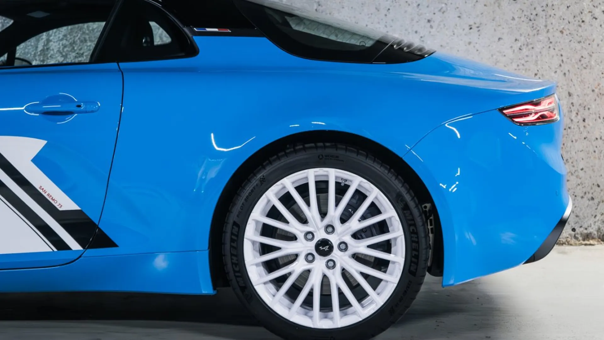 Alpine A110 — photo 16