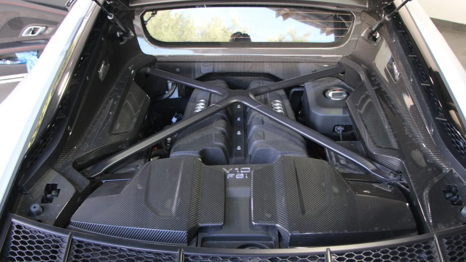 Audi R8 — photo 33