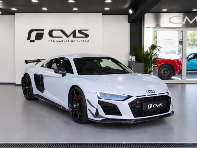 Audi R8
