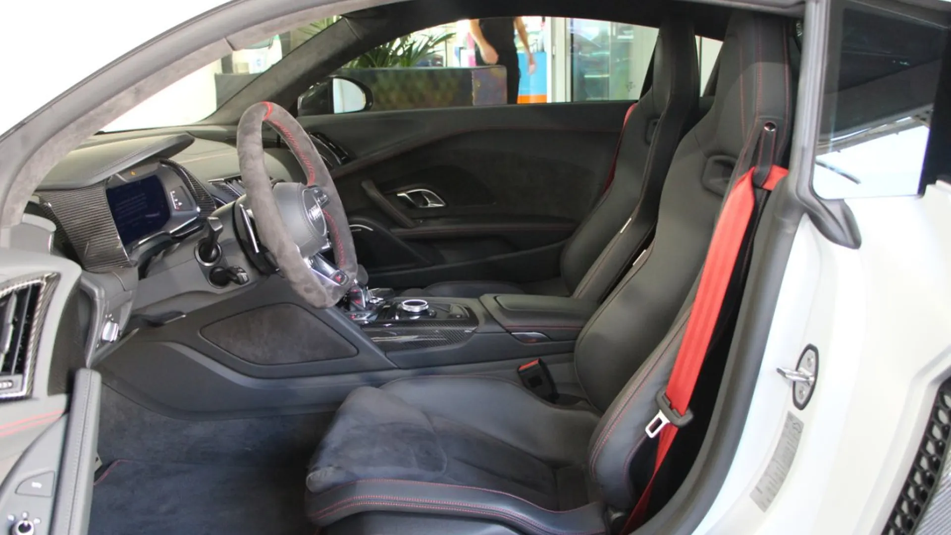 Audi R8 — photo 19