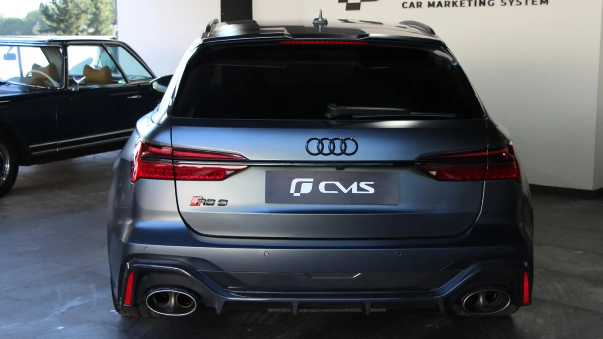 Audi RS6 — photo 10