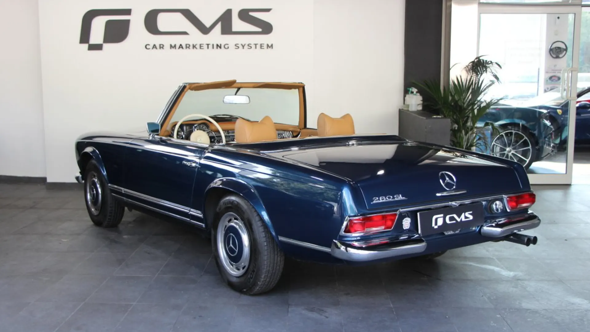 Mercedes-Benz SL — photo 13