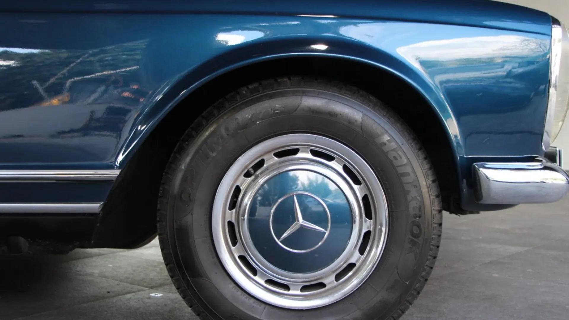 Mercedes-Benz SL — photo 6