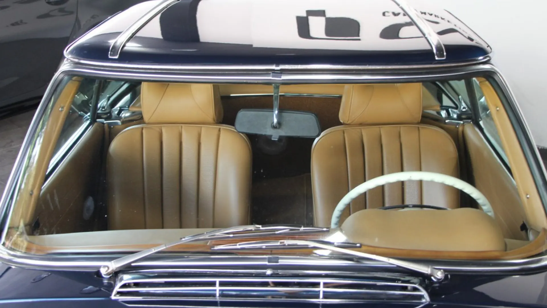 Mercedes-Benz SL — photo 9