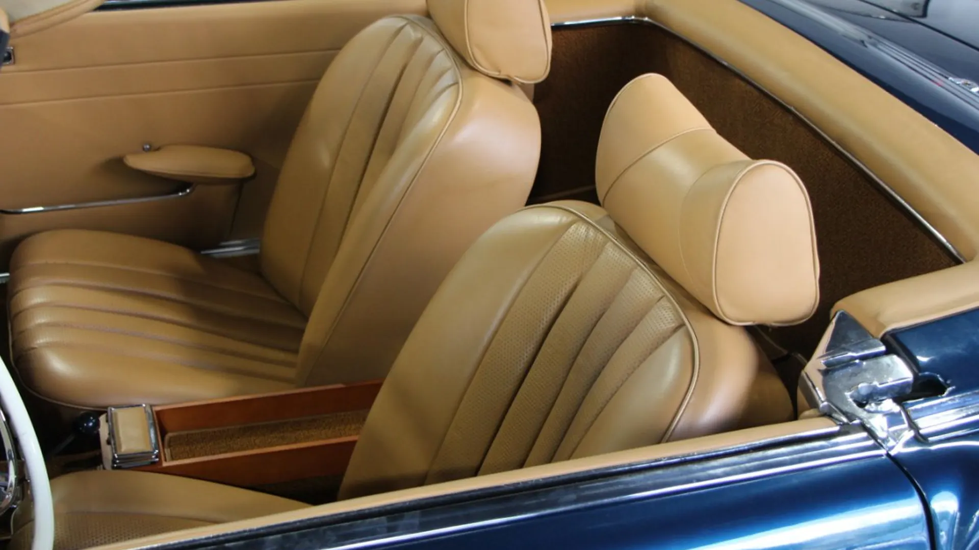 Mercedes-Benz SL — photo 35