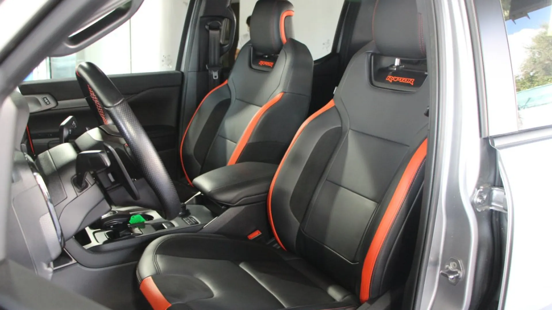 Ford Ranger — photo 15