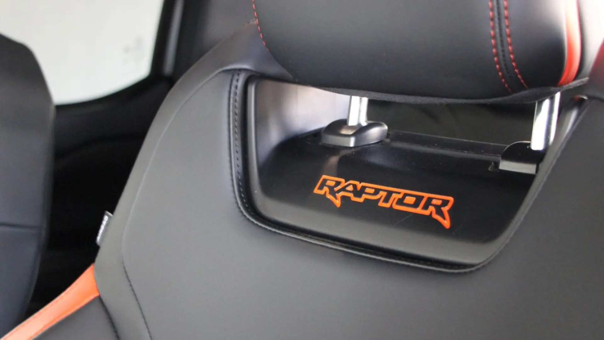 Ford Ranger — photo 21