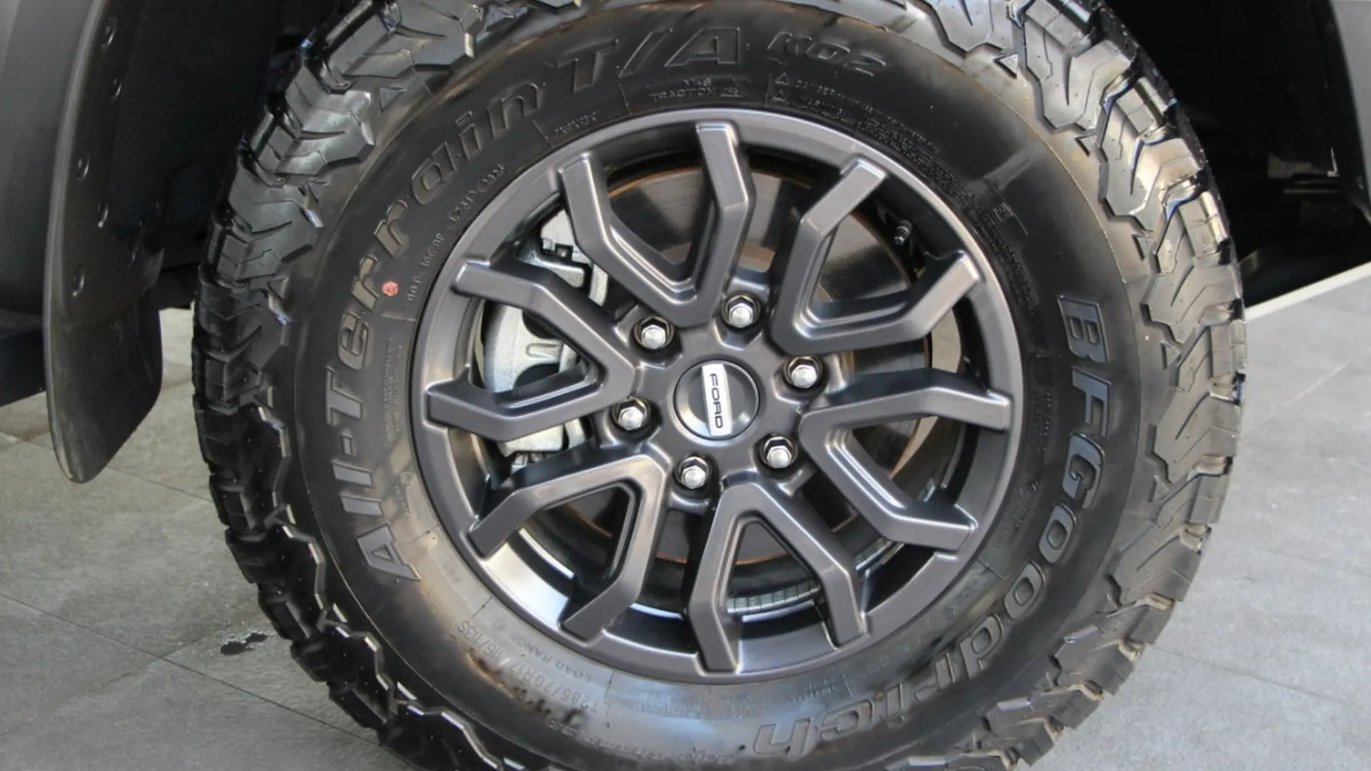 Ford Ranger — photo 5
