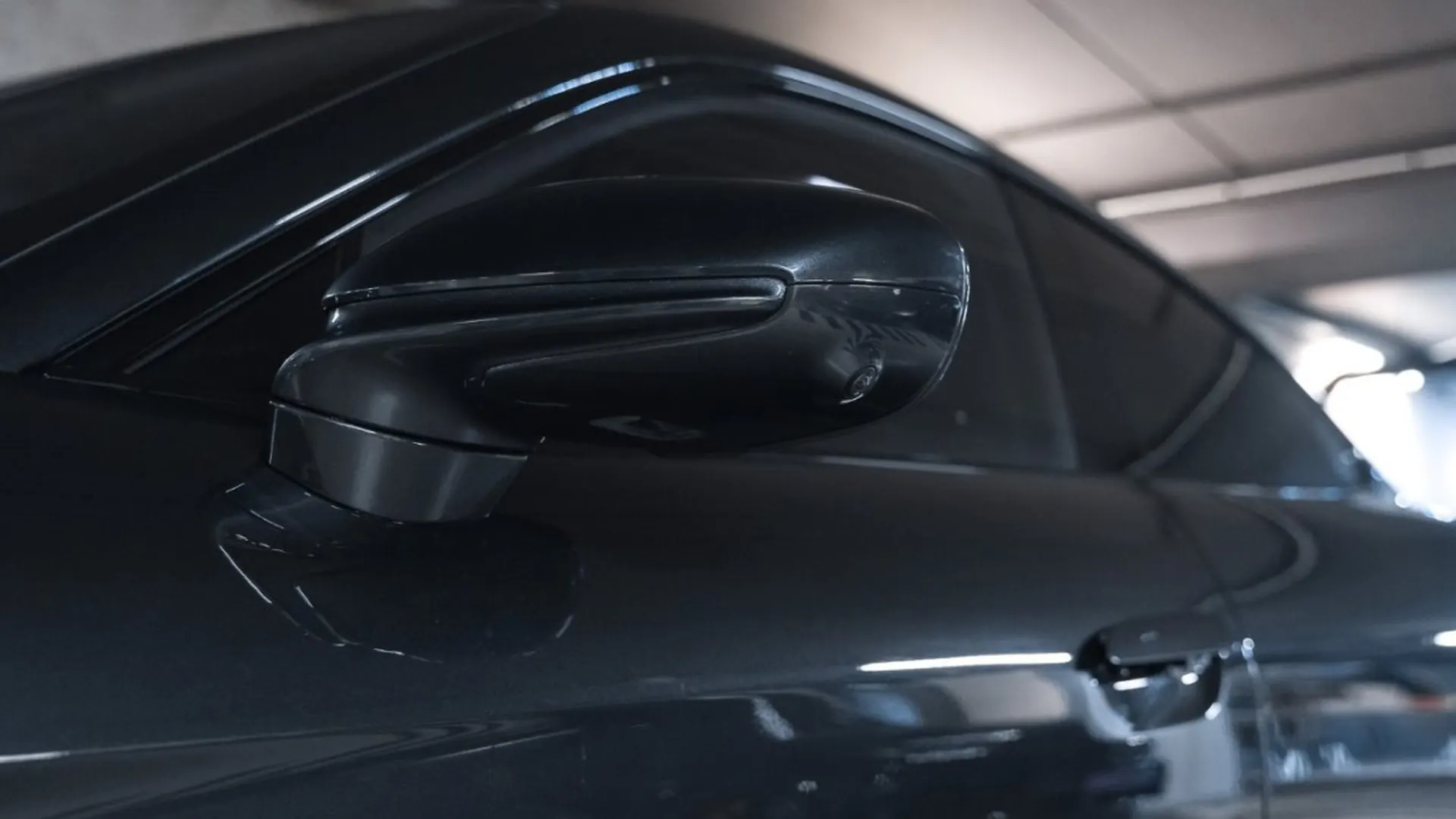 Porsche Taycan — photo 9