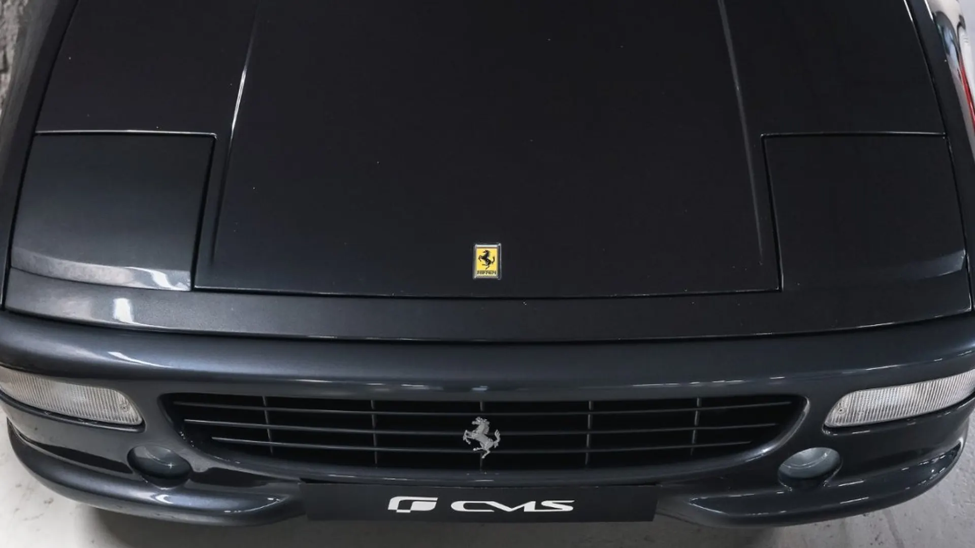 Ferrari F355 — photo 5