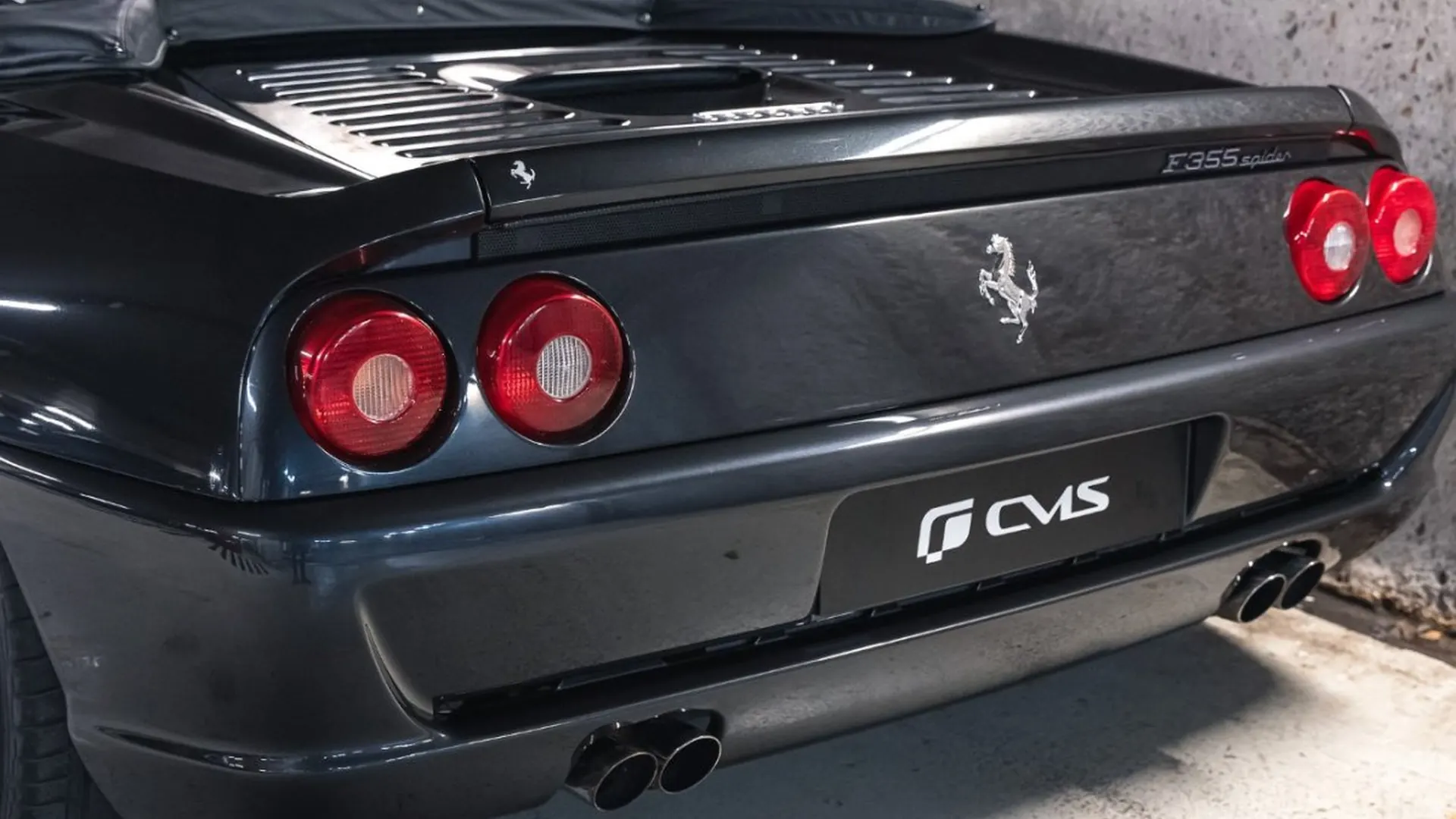 Ferrari F355 — photo 21