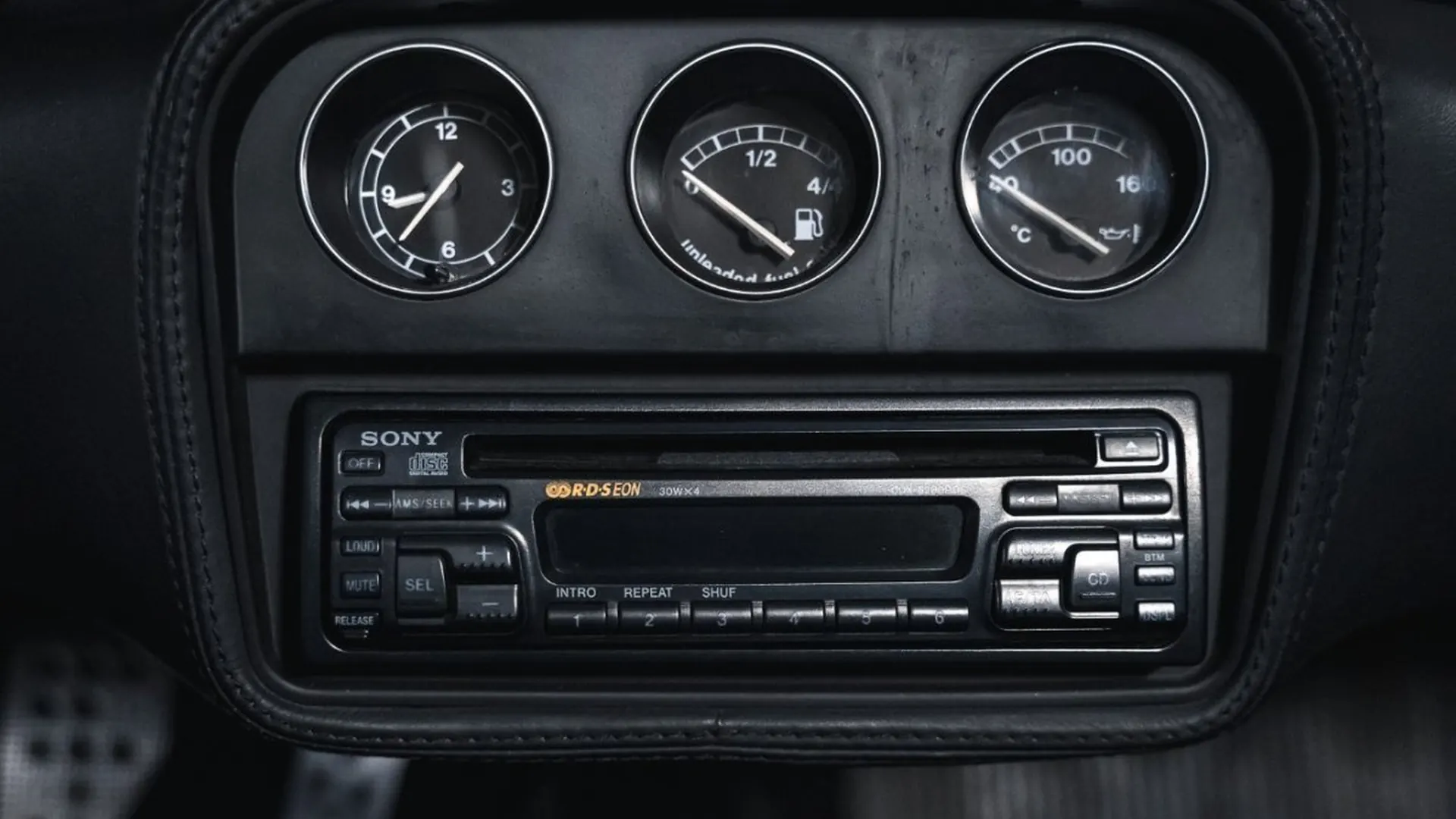 Ferrari F355 — photo 41