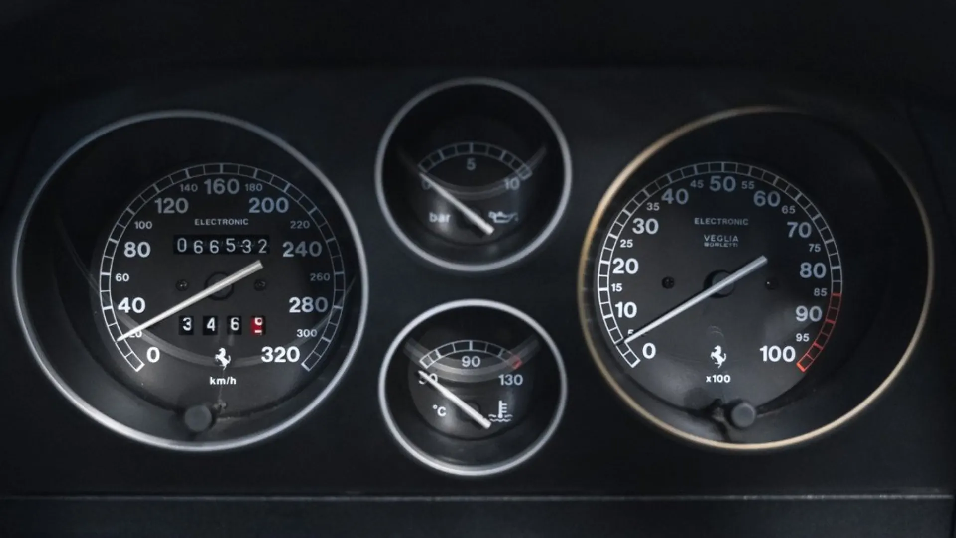 Ferrari F355 — photo 39