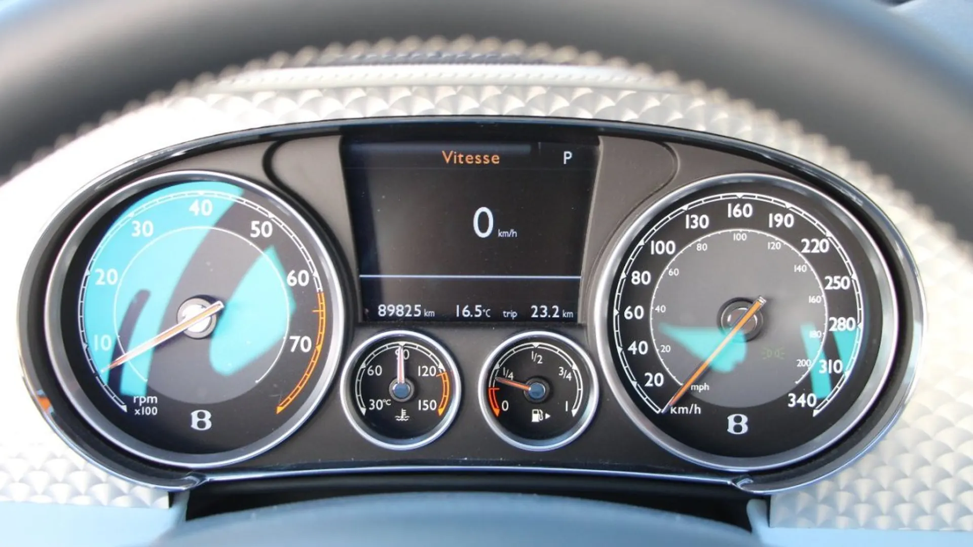 Bentley Continental — photo 26