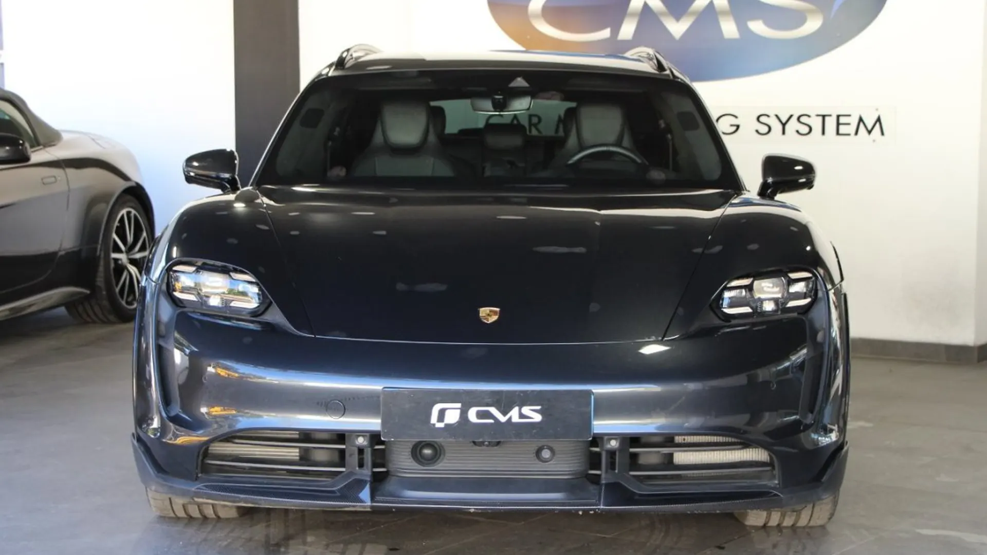 Porsche Taycan — photo 2