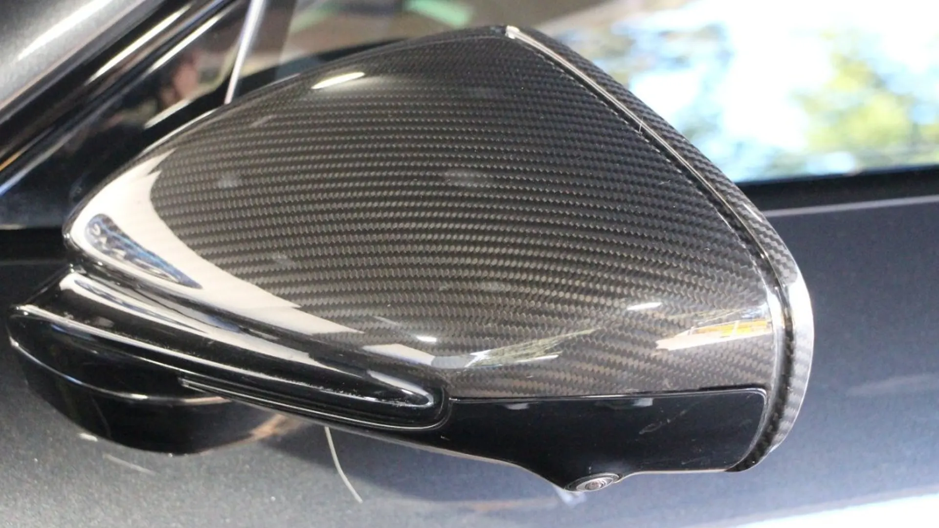 Porsche Taycan — photo 8