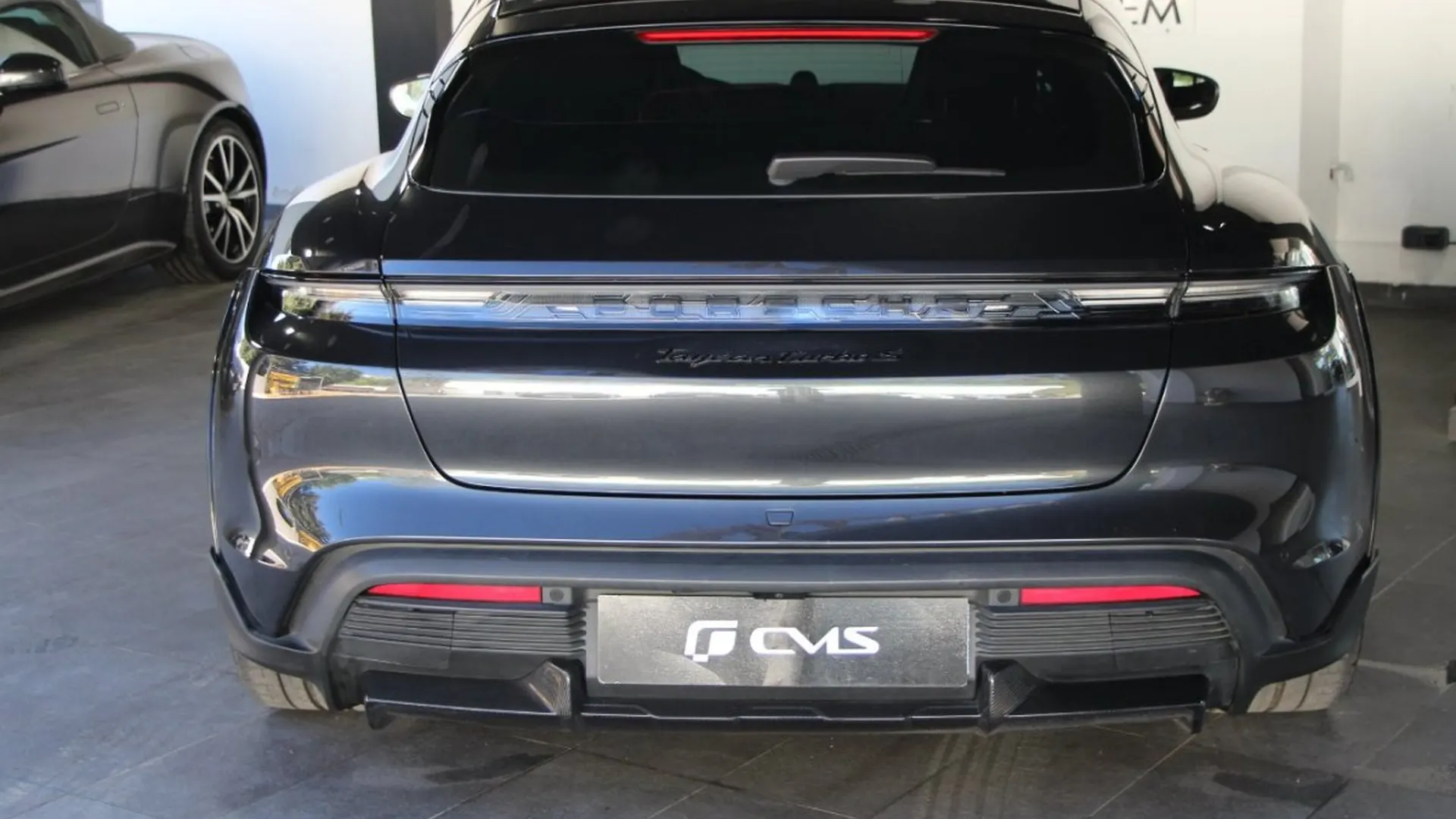 Porsche Taycan — photo 5