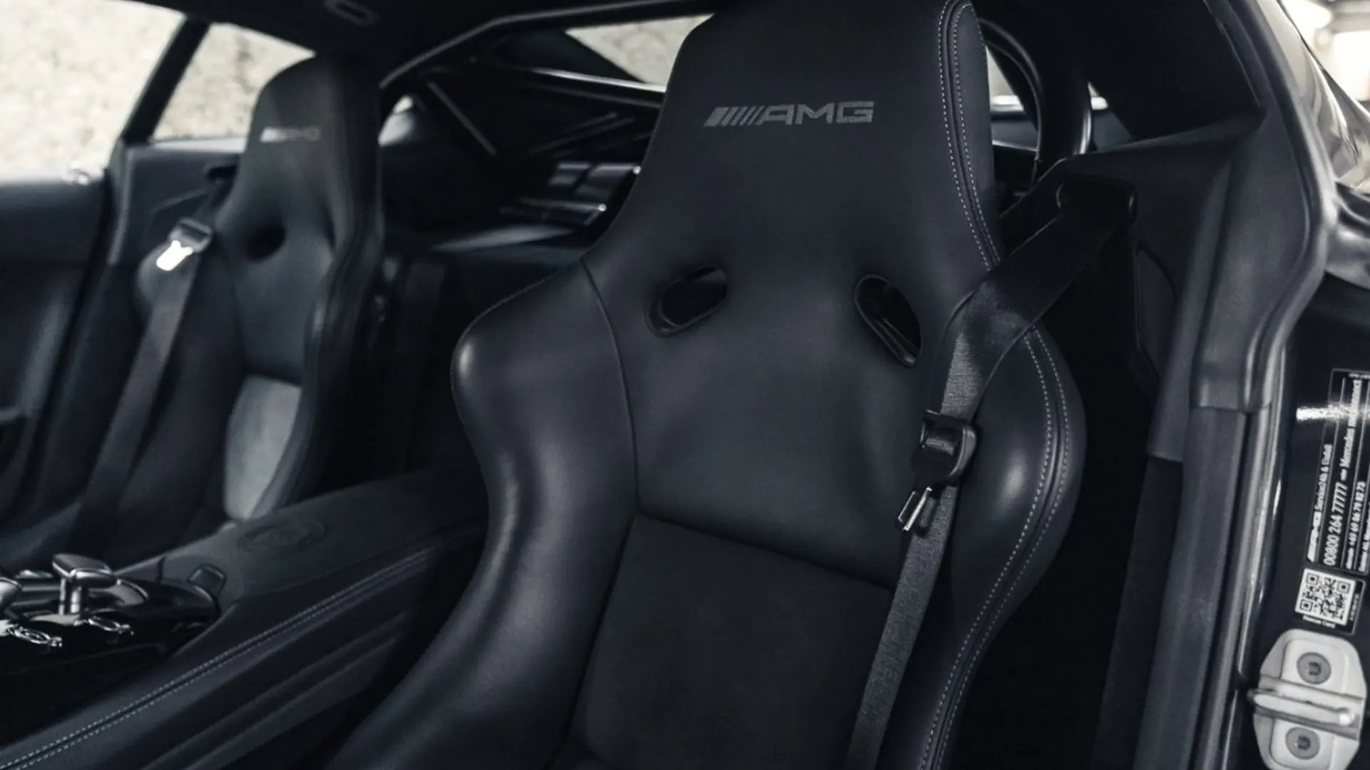 Mercedes AMG — photo 32