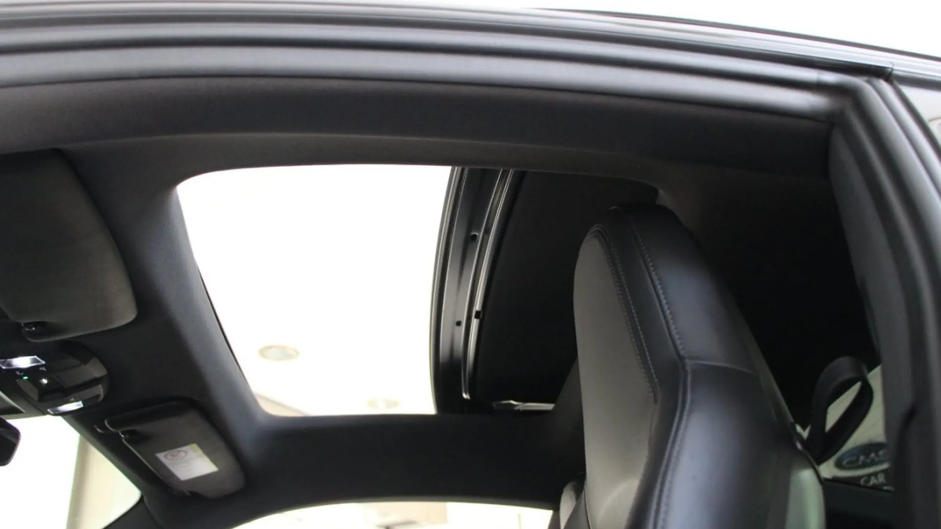 Porsche 911 — photo 10