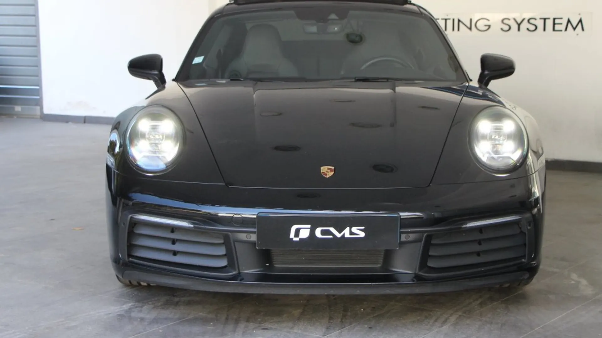 Porsche 911 — photo 2
