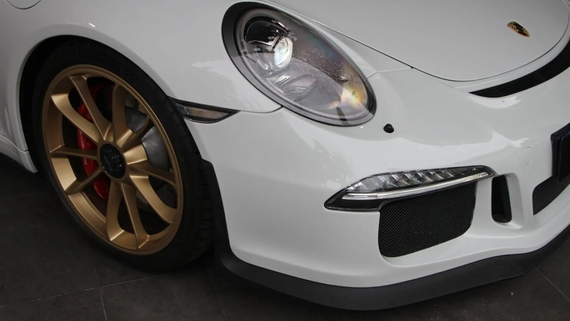 Porsche 911 — photo 3