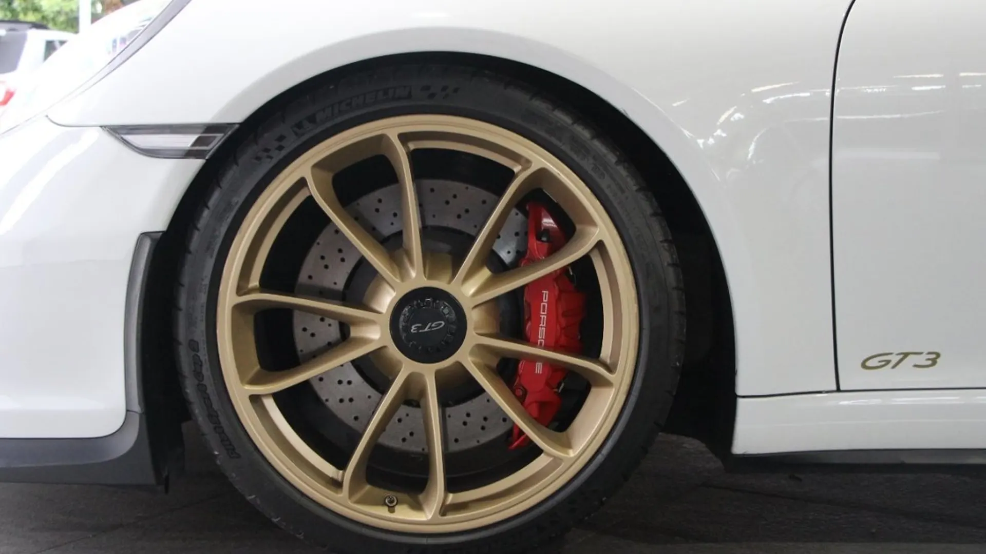 Porsche 911 — photo 4