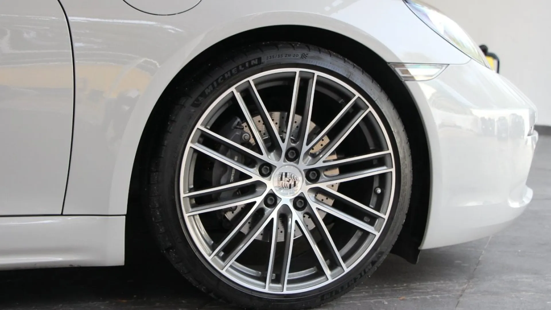 Porsche Cayman — photo 6