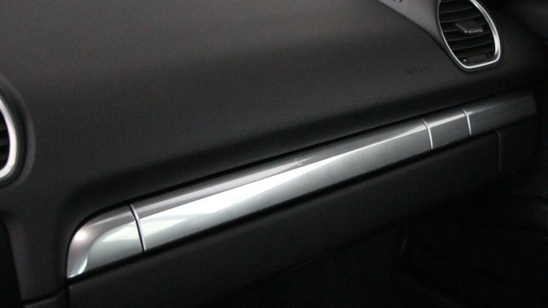 Porsche Cayman — photo 13