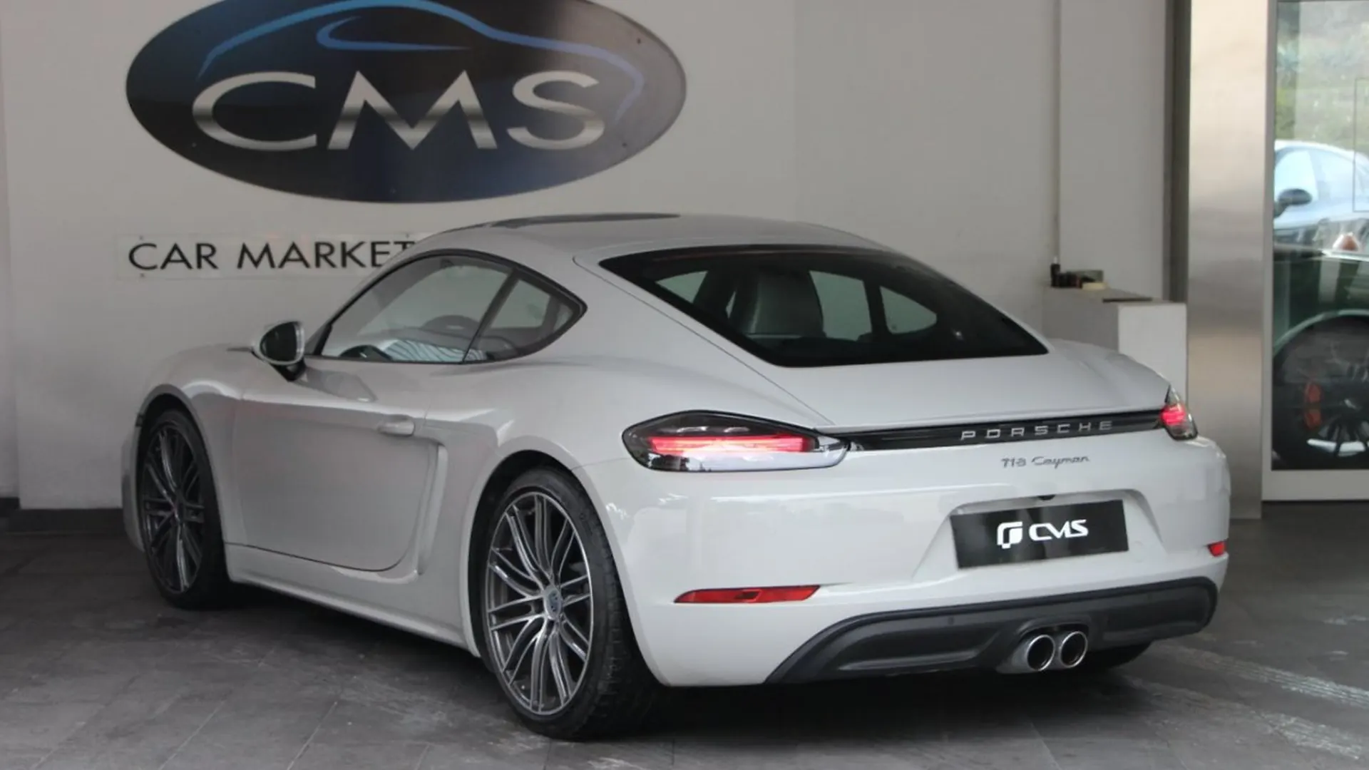 Porsche Cayman — photo 3