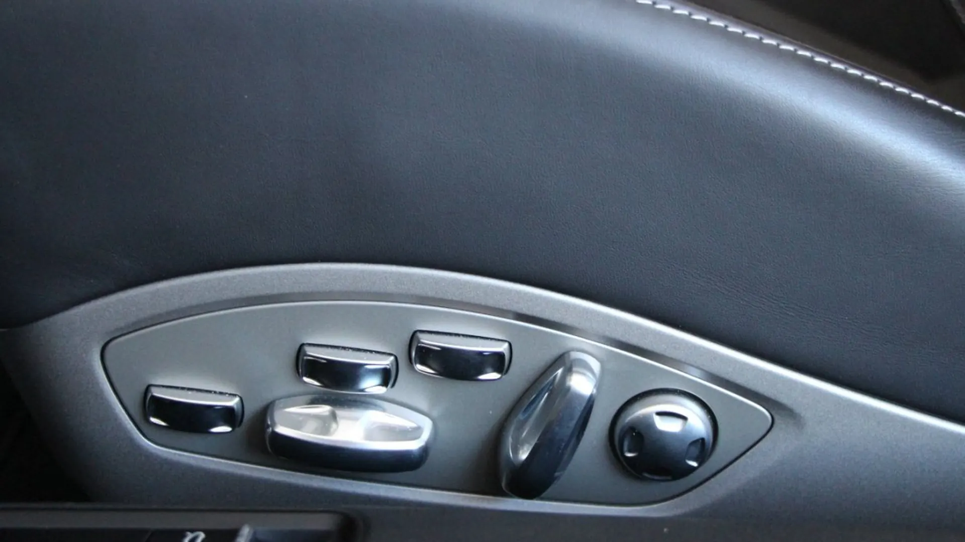 Porsche Boxster — photo 9