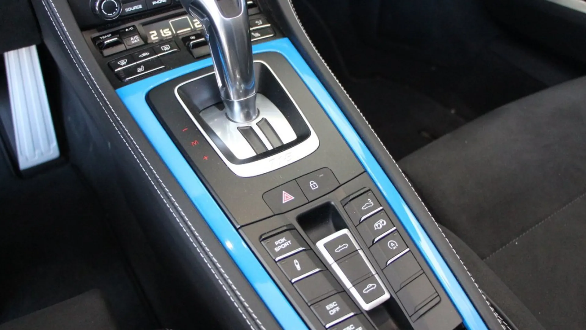 Porsche Boxster — photo 14