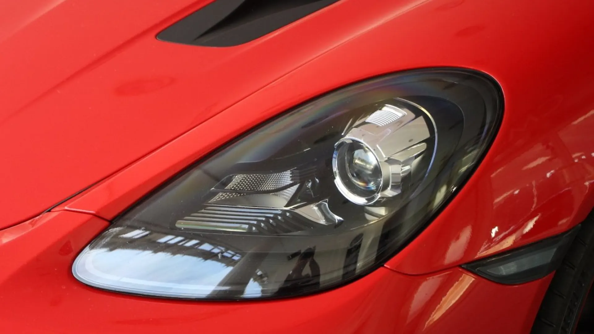 Porsche Cayman — photo 32