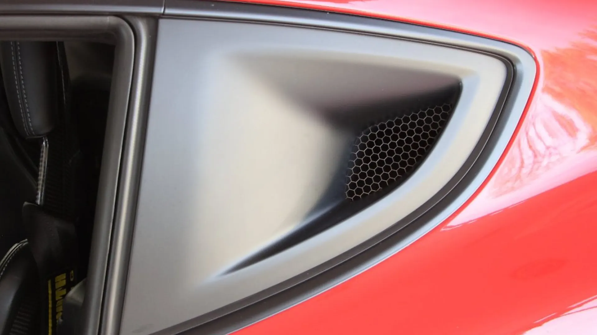 Porsche Cayman — photo 26