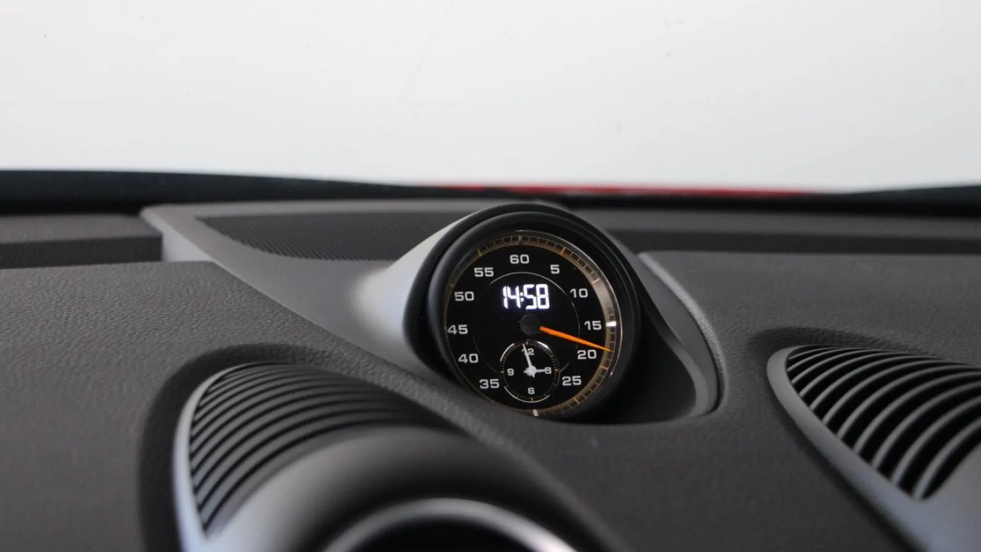 Porsche Cayman — photo 17
