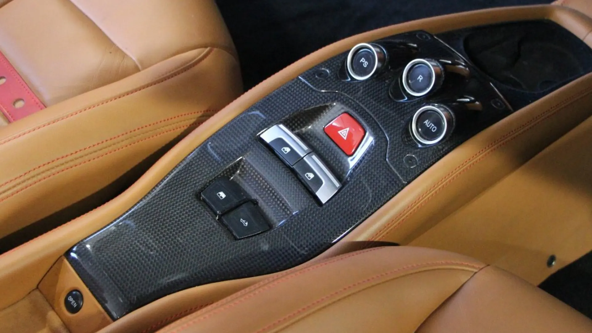 Ferrari 458 — photo 19
