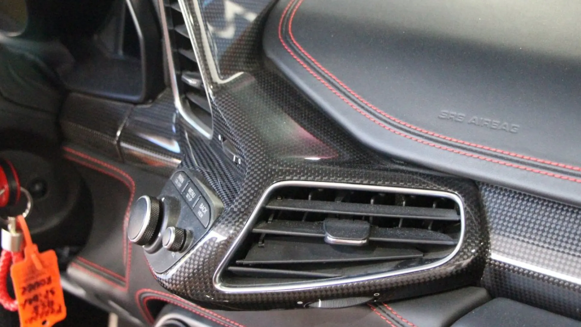 Ferrari 458 — photo 21