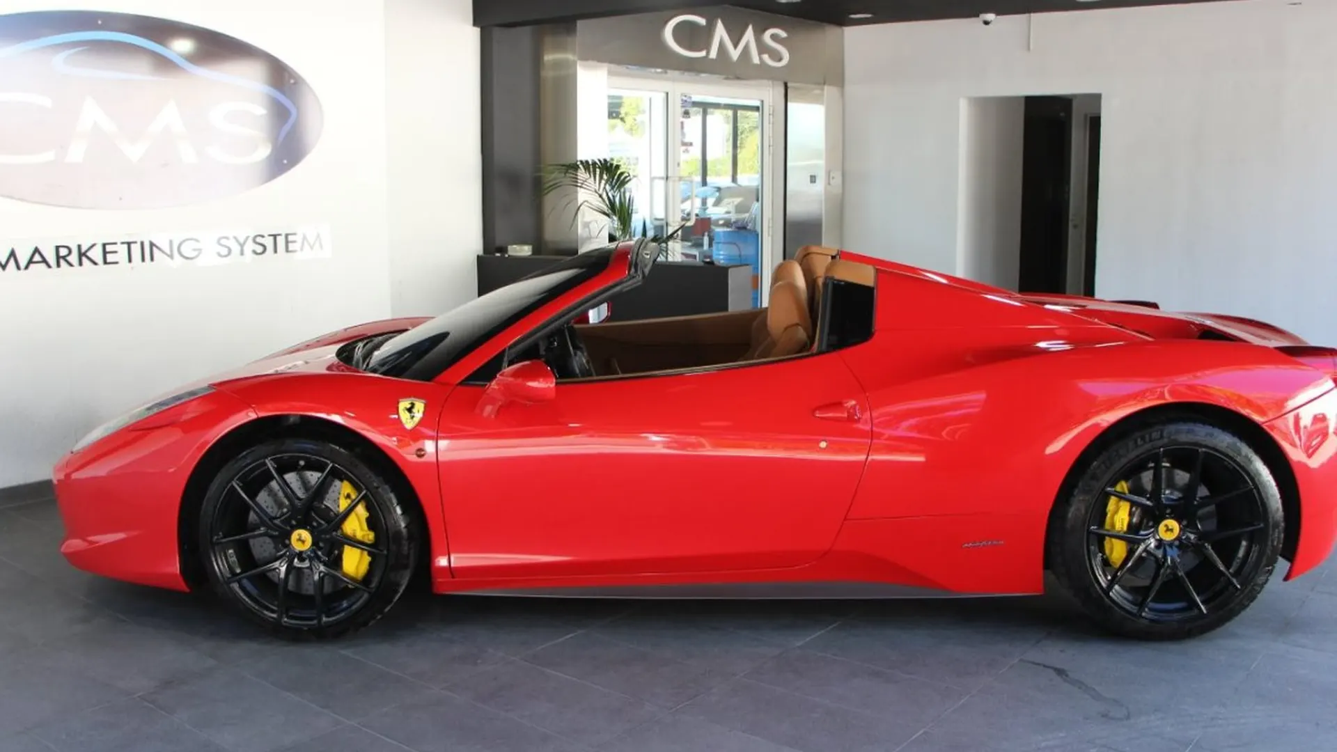 Ferrari 458 — photo 8