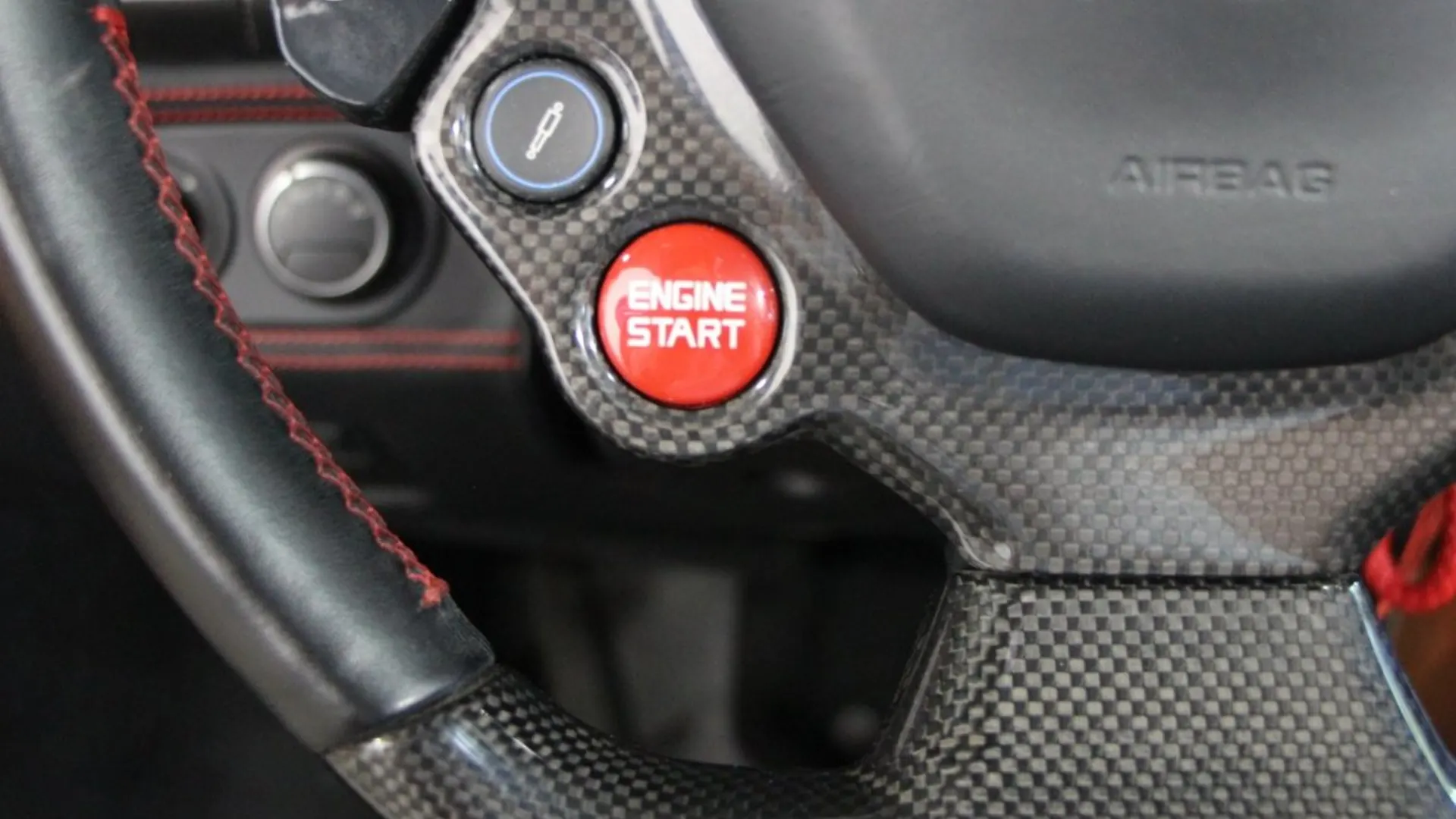 Ferrari 458 — photo 35