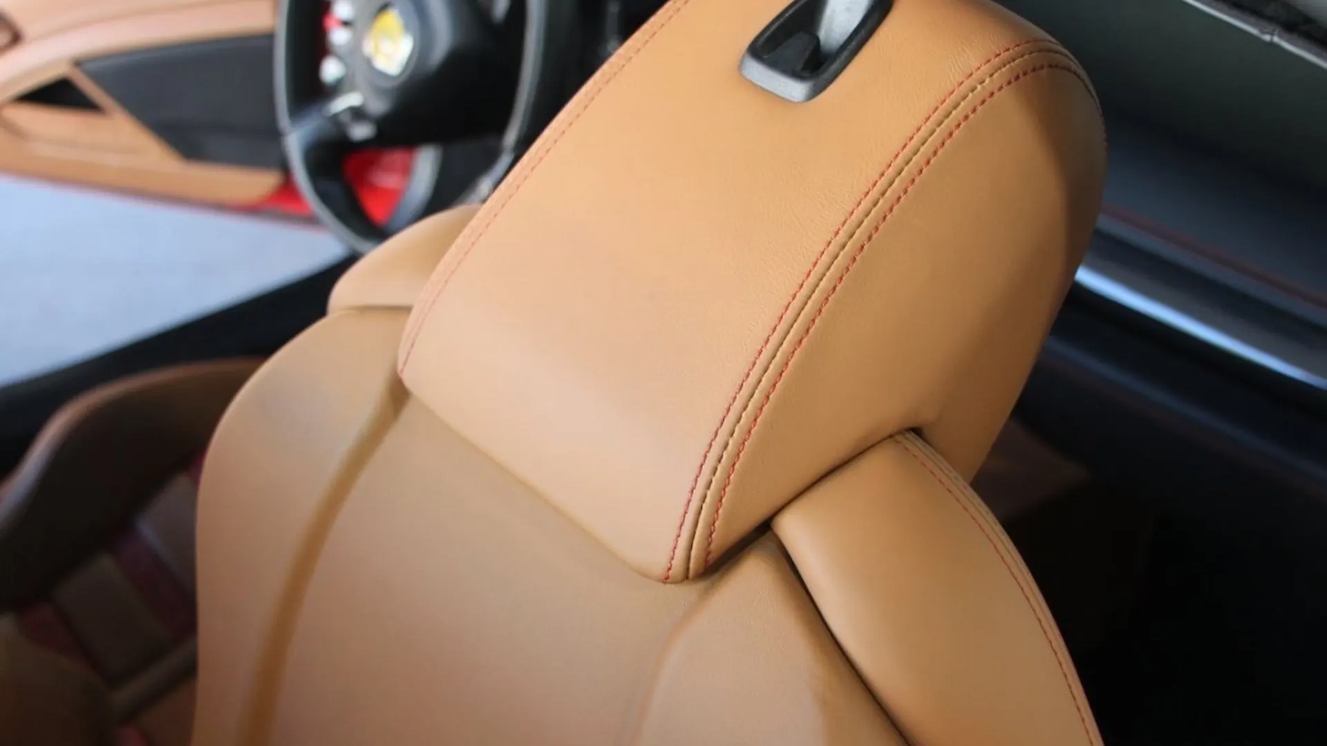 Ferrari 458 — photo 32
