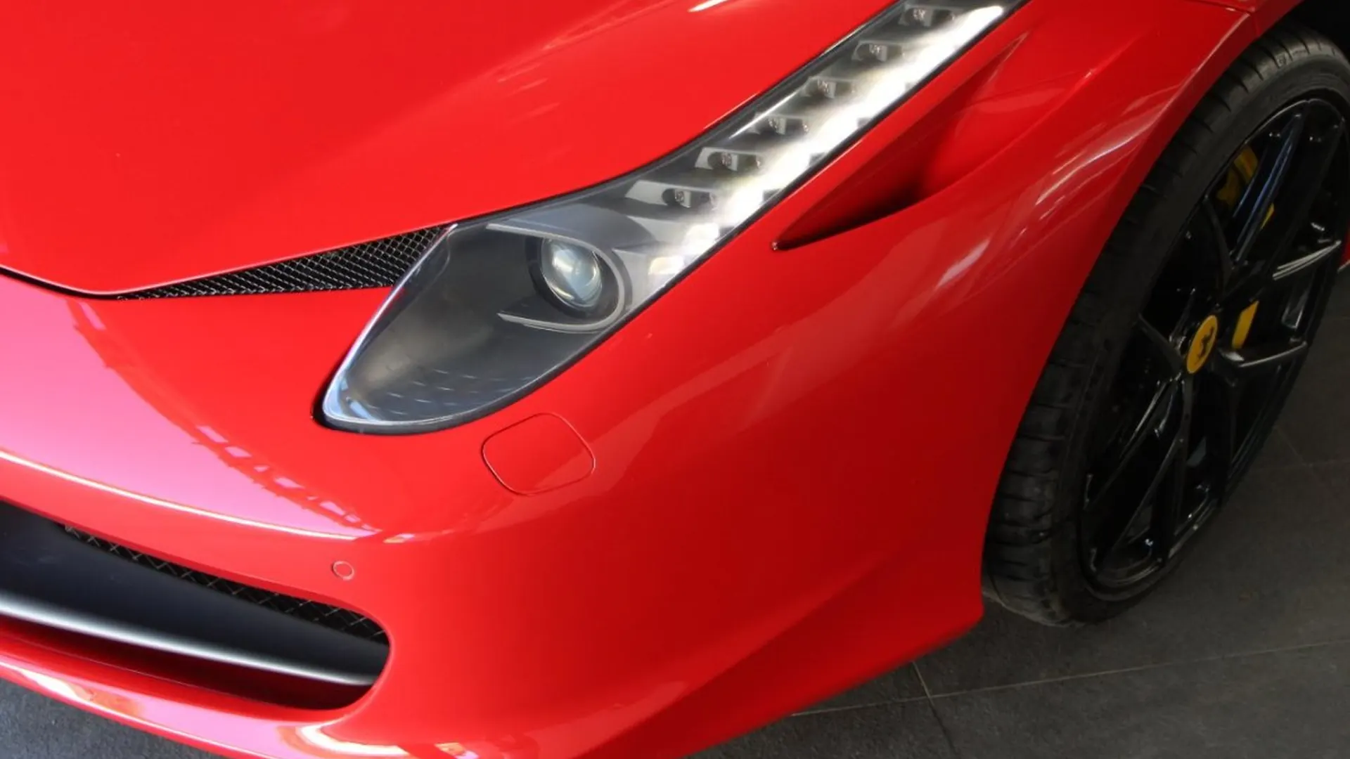 Ferrari 458 — photo 3