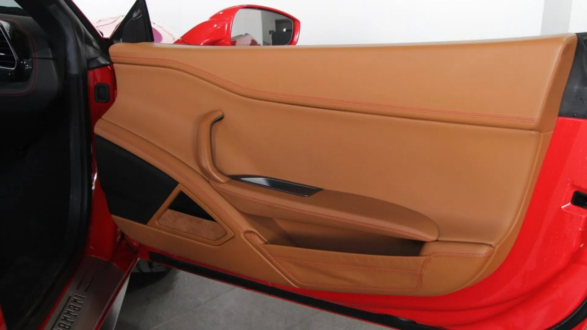 Ferrari 458 — photo 15