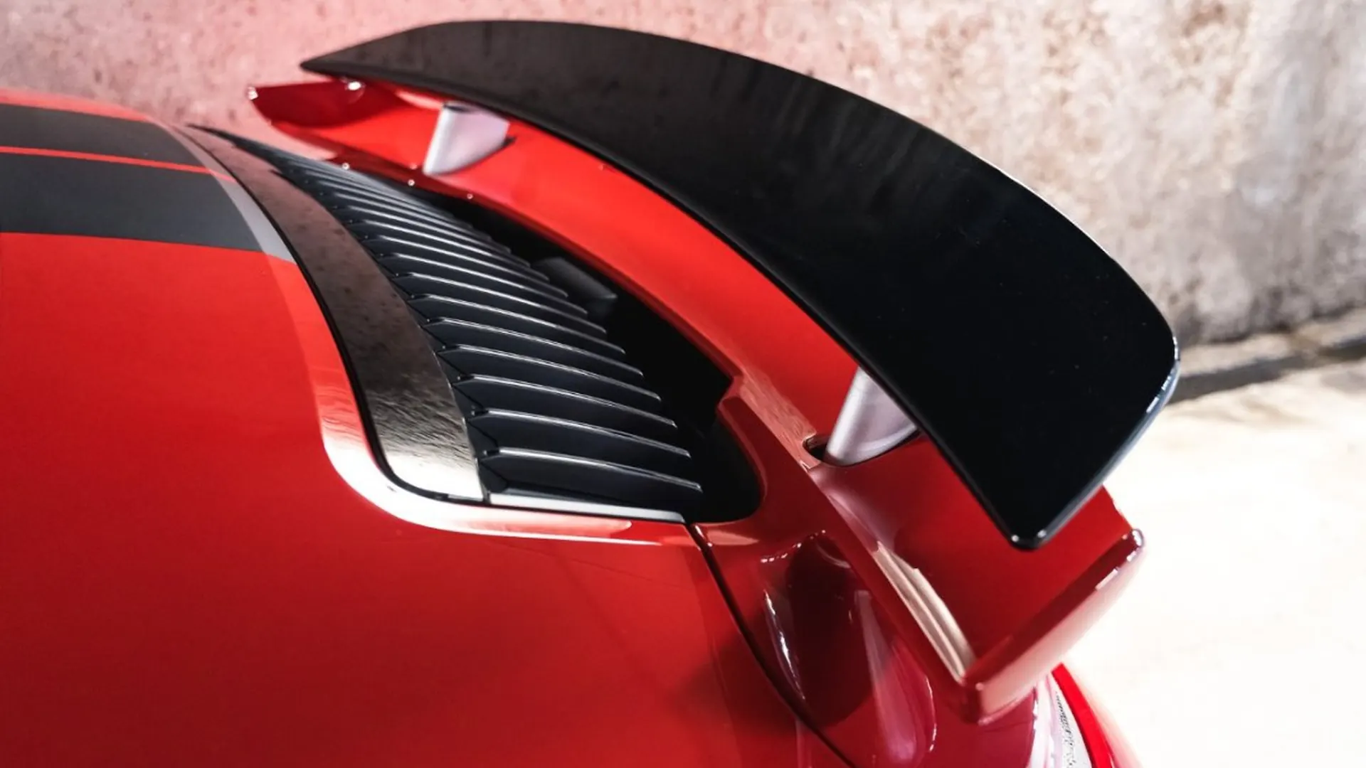 Porsche 911 — photo 19