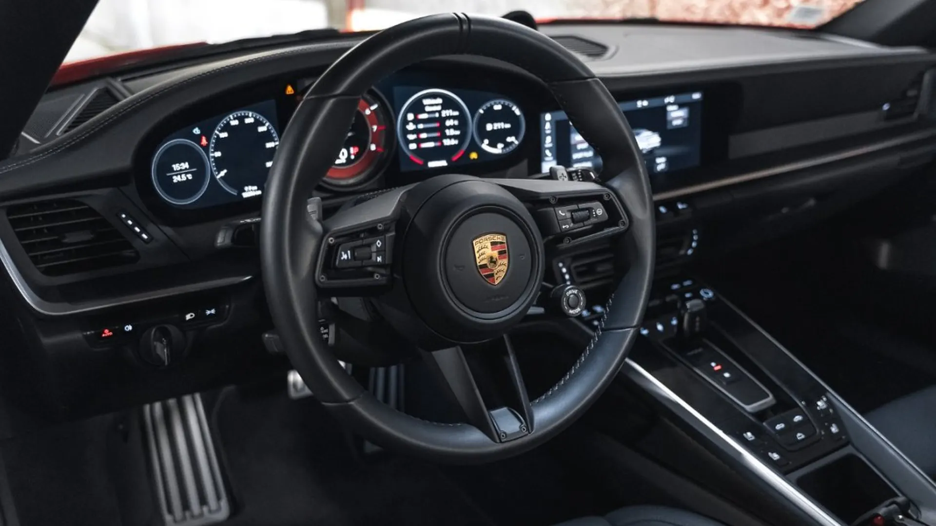 Porsche 911 — photo 34