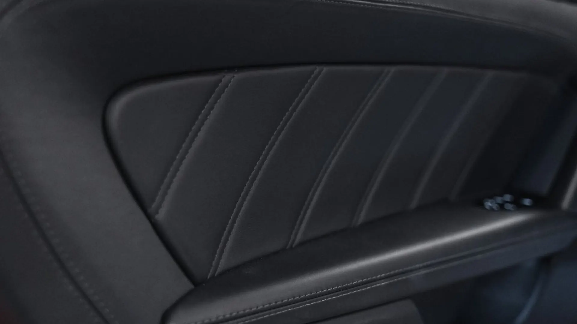 Porsche 911 — photo 28