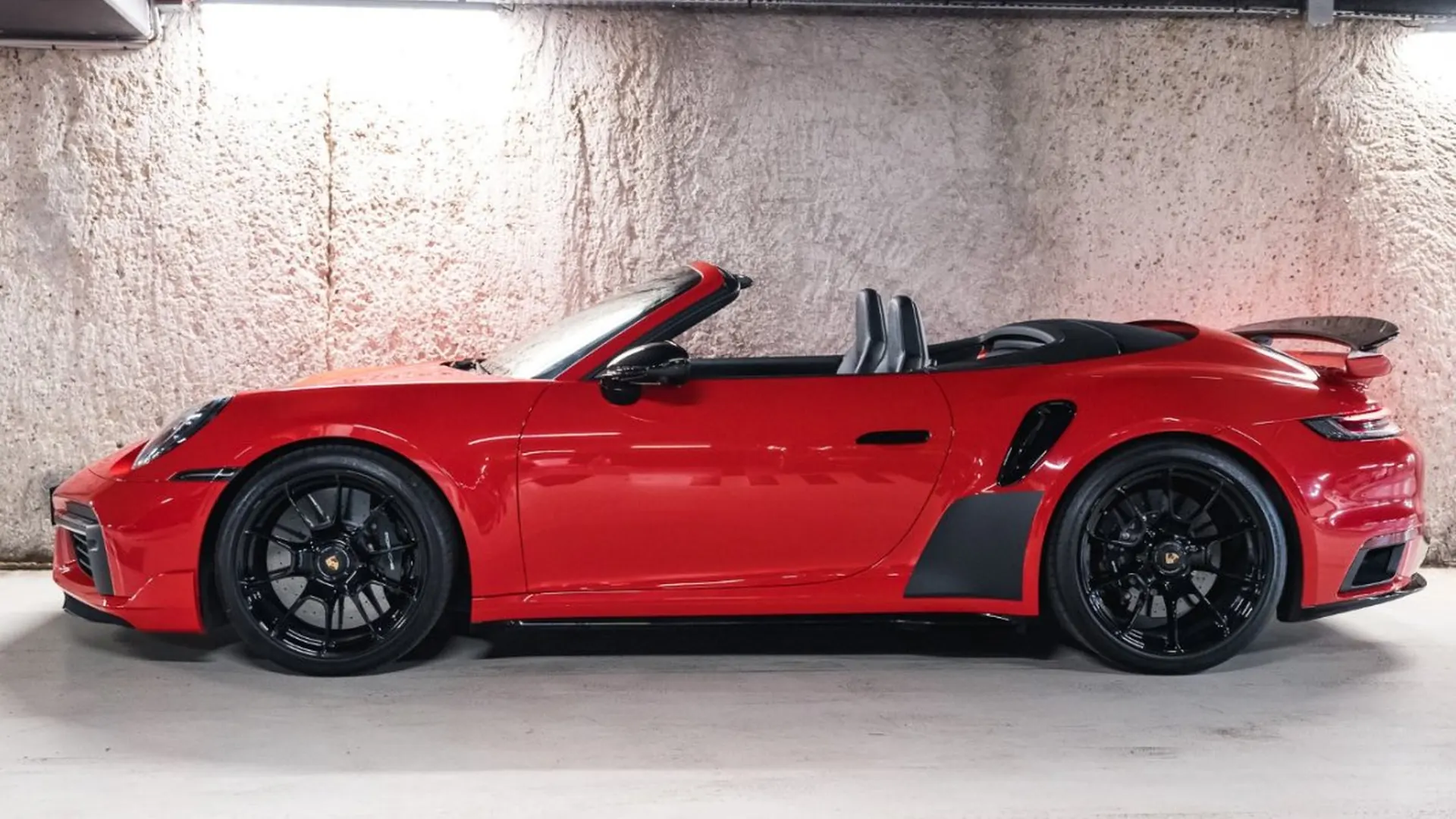 Porsche 911 — photo 10
