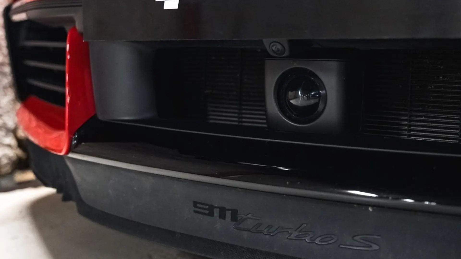 Porsche 911 — photo 8