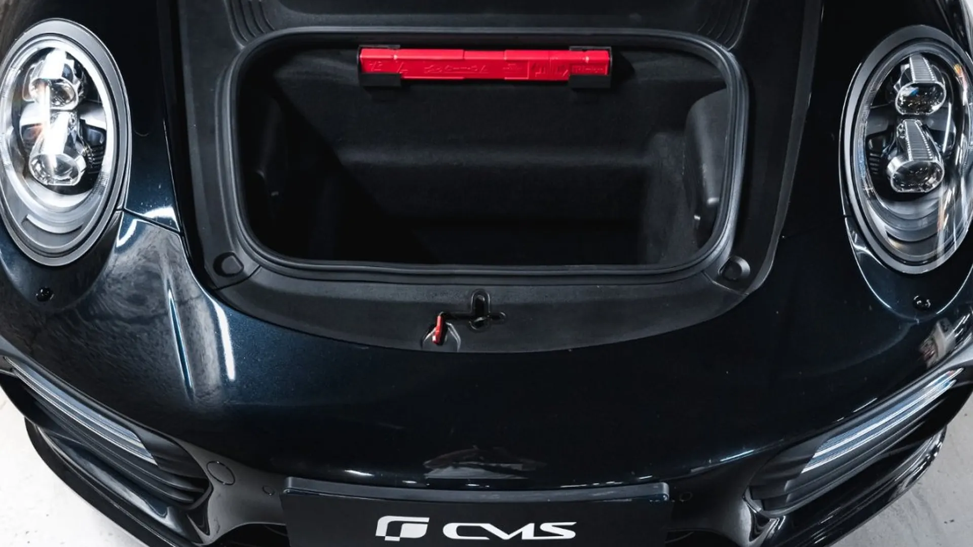Porsche 911 — photo 43