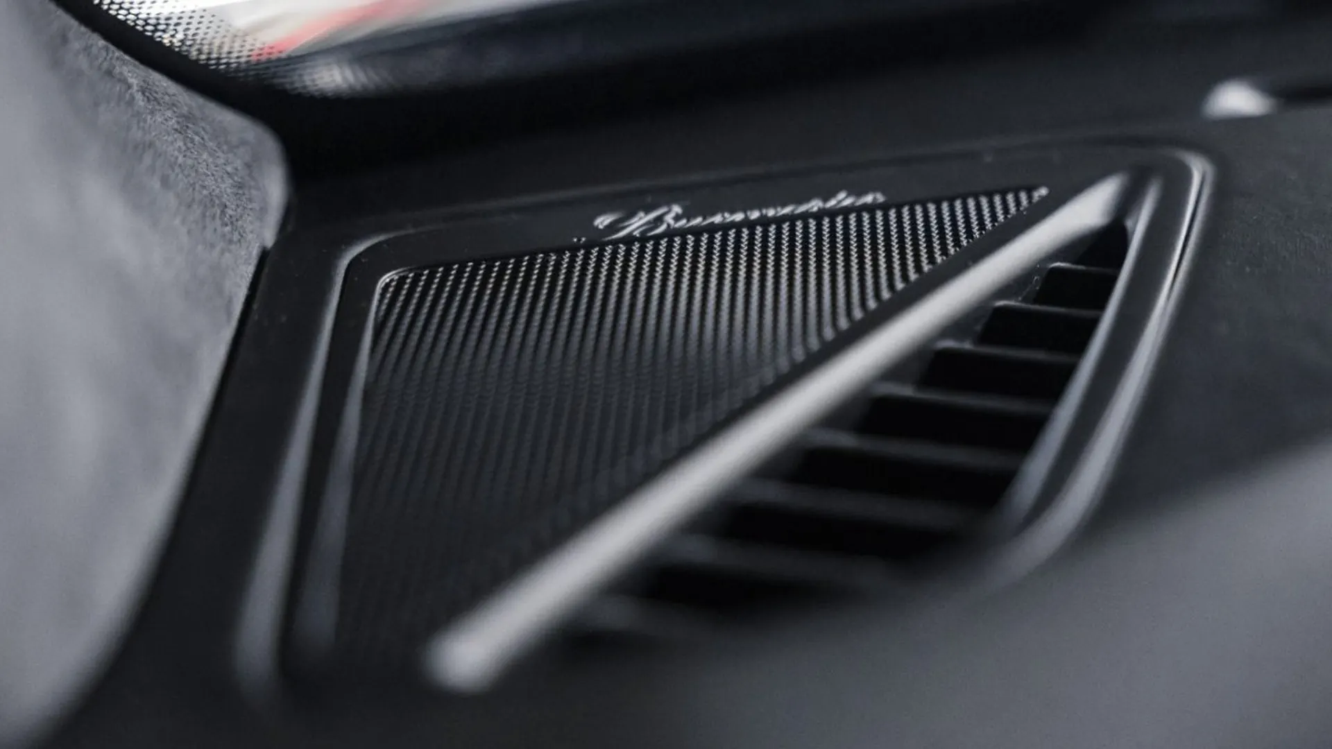Porsche 911 — photo 27