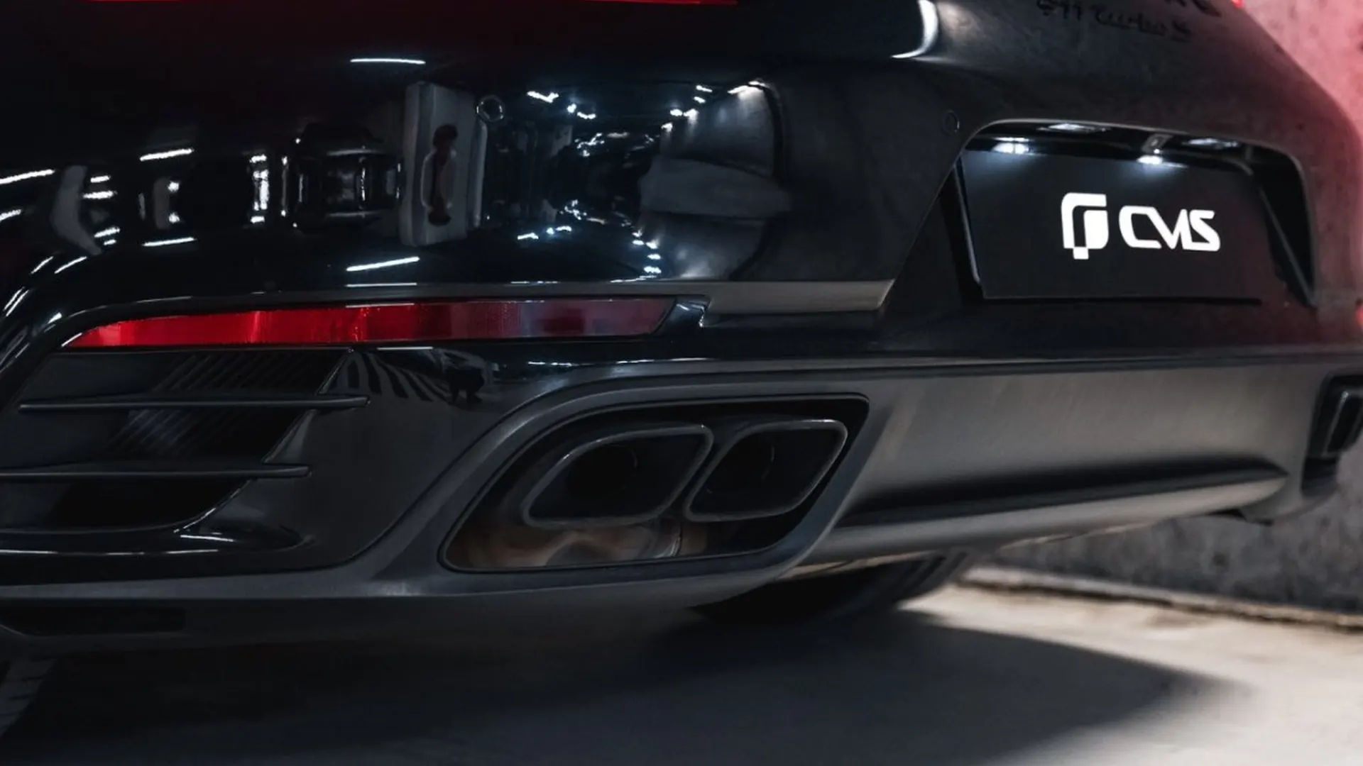 Porsche 911 — photo 16