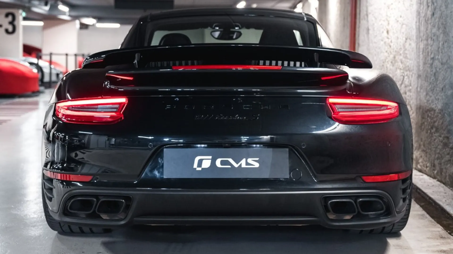 Porsche 911 — photo 17